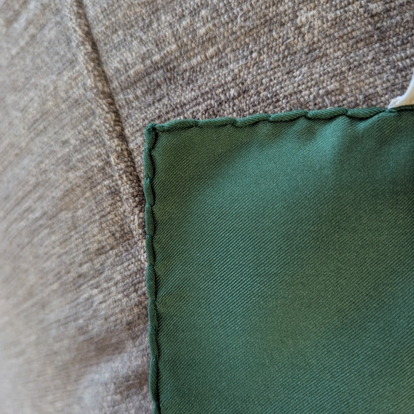 Gucci Horsebit Silk Scarf - 33" square - Picture 5 of 11